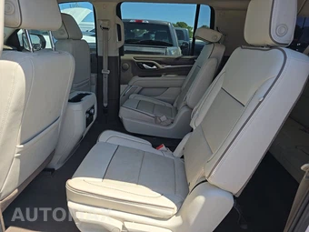 2021 GMC Yukon Denali XL 5SA - miniatura 13