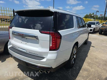 2021 GMC Yukon Denali XL 5SA - miniatura 3