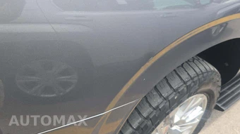 2021 GMC Yukon Denali XL 5SA - miniatura 30