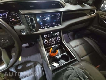 2021 GMC Yukon Denali XL 5SA - miniatura 10