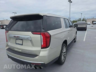 2021 GMC Yukon Denali XL 5SA - miniatura 3