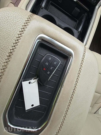 2021 GMC Yukon Denali XL 5SA - miniatura 8