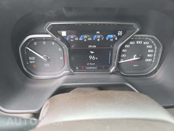 2021 GMC Yukon SLT - miniatura 6