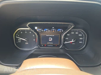 2021 GMC Yukon SLT 4SA - miniatura 12