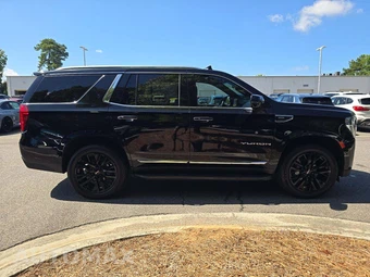 2021 GMC Yukon SLT 4SA - miniatura 4