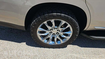 2021 GMC Yukon SLT 4SA - miniatura 28