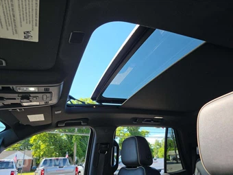 2021 GMC Yukon SLT 4SA - miniatura 11