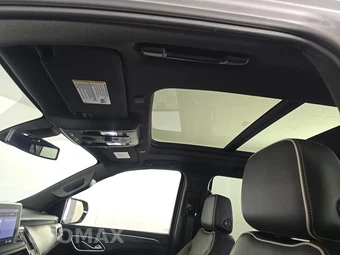 2021 GMC Yukon SLT 4SA - miniatura 15