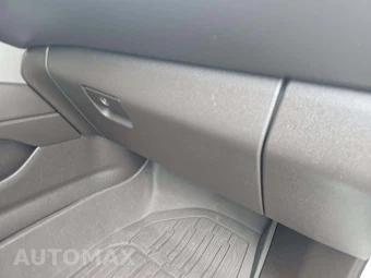 2021 GMC Yukon SLT 4SA - miniatura 20