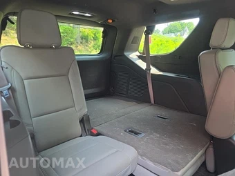 2021 GMC Yukon SLT 4SA - miniatura 17