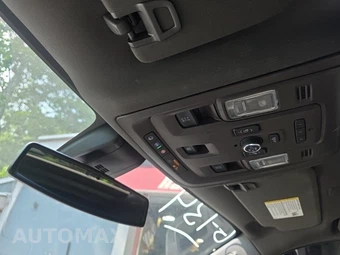 2021 GMC Yukon SLT 4SA - miniatura 27