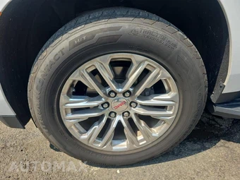 2021 GMC Yukon SLT 4SA - miniatura 8