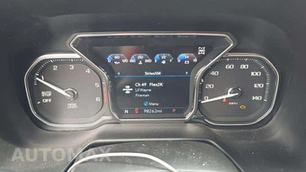 2021 GMC Yukon SLT 4SA - miniatura 17