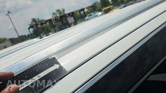 2021 GMC Yukon SLT 4SA - miniatura 30