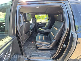 2021 GMC Yukon XL AT4 - miniatura 10