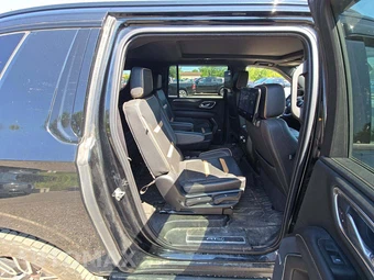2021 GMC Yukon XL AT4 - miniatura 14
