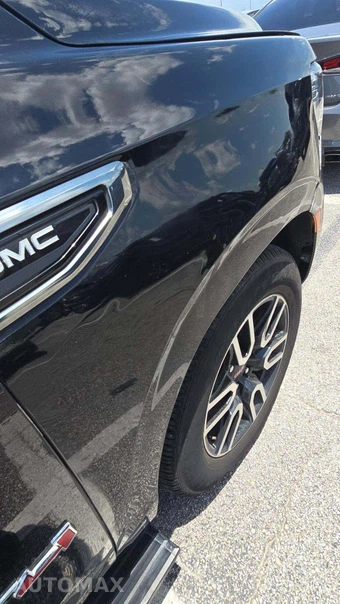 2021 GMC Yukon XL AT4 4SB - miniatura 21