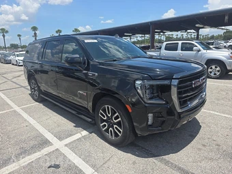 2021 GMC Yukon XL AT4 4SB - miniatura 3