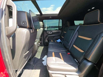 2021 GMC Yukon XL AT4 4SB - miniatura 10