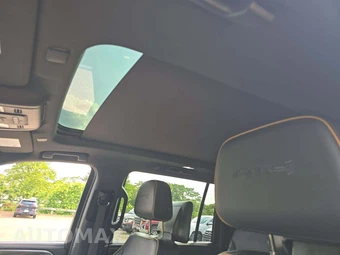 2021 GMC Yukon XL AT4 4SB - miniatura 8