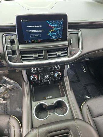 2021 GMC Yukon XL SLT - miniatura 10