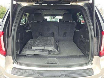 2021 GMC Yukon XL SLT - miniatura 15