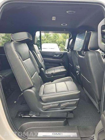 2021 GMC Yukon XL SLT - miniatura 17