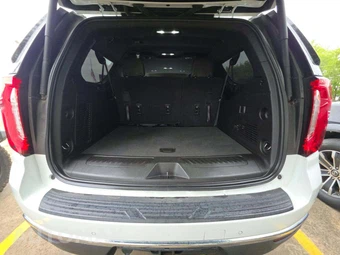 2021 GMC Yukon XL SLT 4SA - miniatura 15