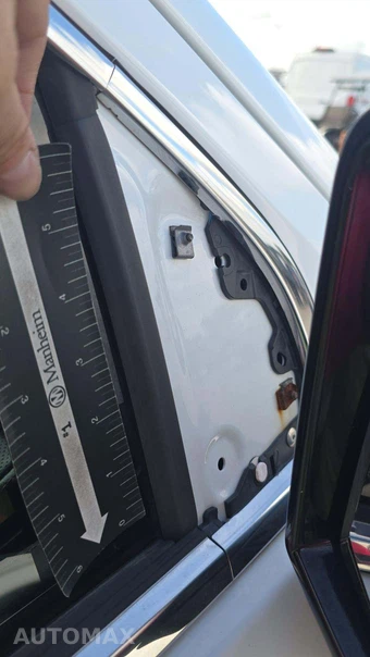 2021 GMC Yukon XL SLT 4SA - miniatura 21