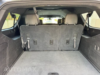 2021 GMC Yukon XL SLT 4SA - miniatura 14