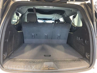 2021 GMC Yukon XL SLT 4SA - miniatura 17