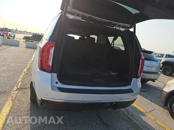 2021 GMC Yukon XL SLT 4SA - miniatura 24