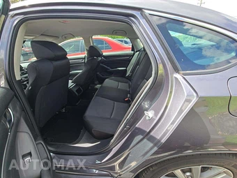 2021 Honda Accord Sedan LX 1.5T - miniatura 13