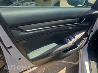 2021 Honda Accord Sedan LX 1.5T - miniatura 9