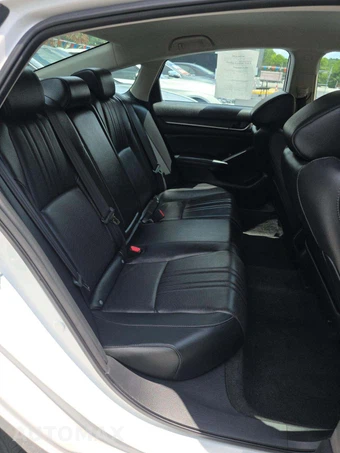 2021 Honda Accord Sedan Sport SE 1.5T - miniatura 16