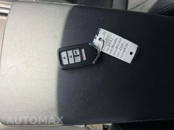 2021 Honda Accord Sedan Touring 2.0T - miniatura 8