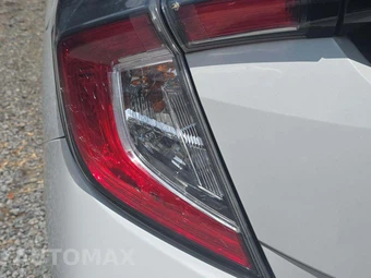 2021 Honda Civic Hatchback Sport - miniatura 21