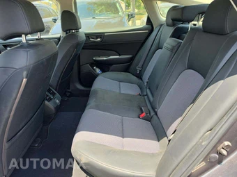 2021 Honda Clarity Plug-In Hybrid - miniatura 13