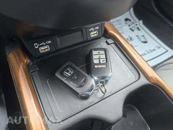 2021 Honda CR-V Hybrid Touring - miniatura 8