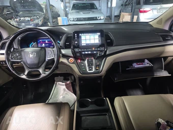 2021 Honda Odyssey EX-L 118.1" WB - miniatura 11