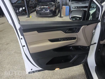 2021 Honda Odyssey EX-L 118.1" WB - miniatura 9
