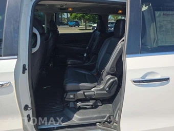 2021 Honda Odyssey Touring 118.1" WB - miniatura 10