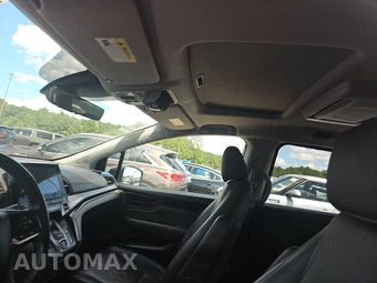 2021 Honda Odyssey Touring 118.1" WB - miniatura 18
