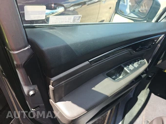 2021 Honda Odyssey Touring 118.1" WB - miniatura 9