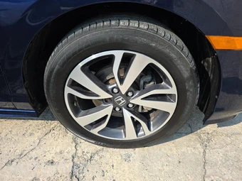 2021 Honda Odyssey Touring 118.1" WB - miniatura 9