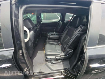 2021 Honda Odyssey Touring 118.1" WB - miniatura 13