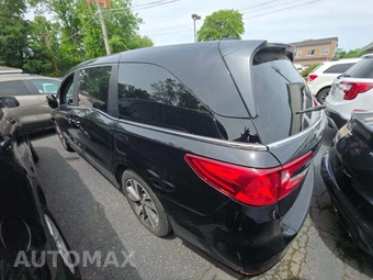 2021 Honda Odyssey Touring 118.1" WB - miniatura 2