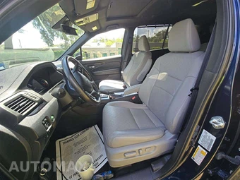 2021 Honda Passport Touring - miniatura 3