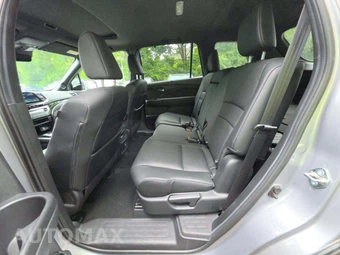 2021 Honda Passport Touring - miniatura 13