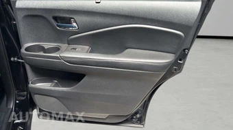 2021 Honda Pilot Black Edition - miniatura 12
